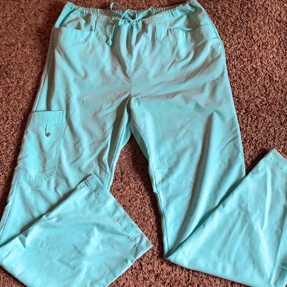 Grey’s Anatomy signature scrub pants